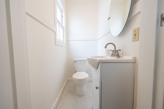 Building Photo - UC Berkeley Duplex