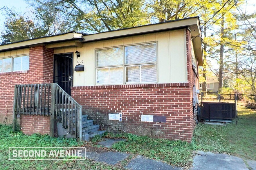 Building Photo - 1429 65th St W