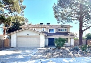 Building Photo - 2246 Windsor Dr