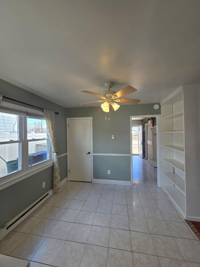 Building Photo - 86 Bergen Turnpike