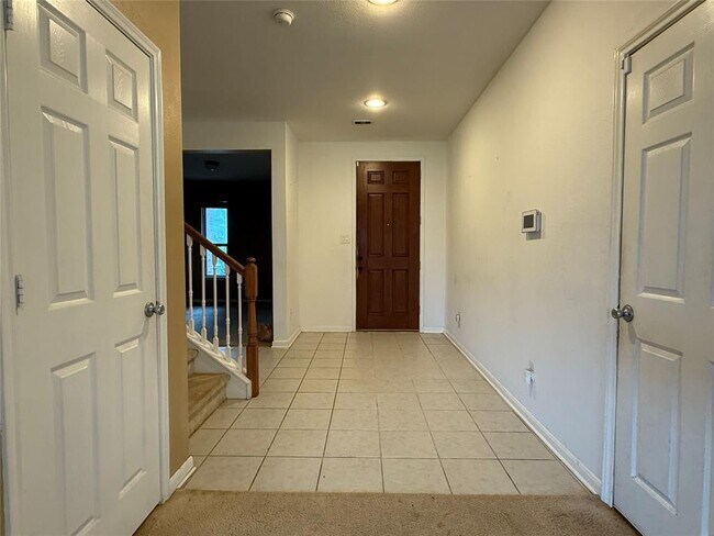 Building Photo - 24018 Buffalo Cove Ln