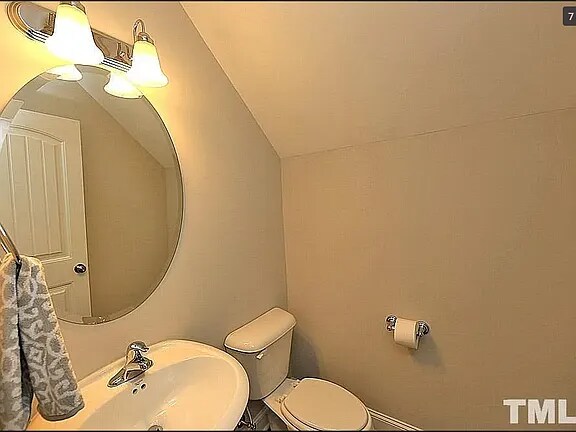 Building Photo - 207 Acorn Hollow Pl