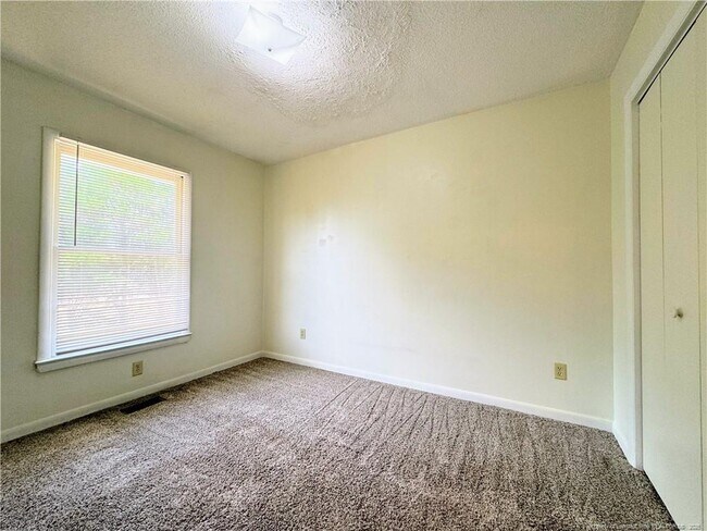 Building Photo - 6633 Abbey Ln