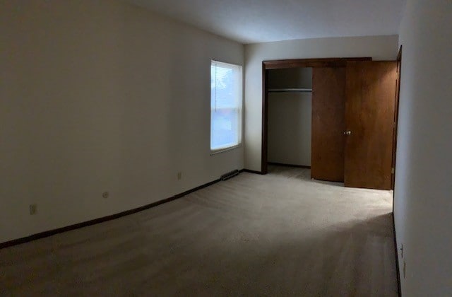 Building Photo - 4539 Sandringham Dr