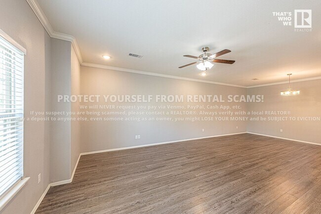 Building Photo - 1284 N Corsica Dr