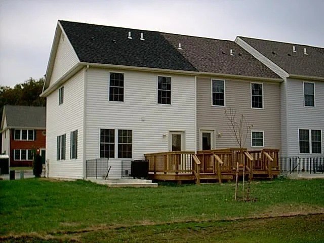 Building Photo - 8 Mabel Ln