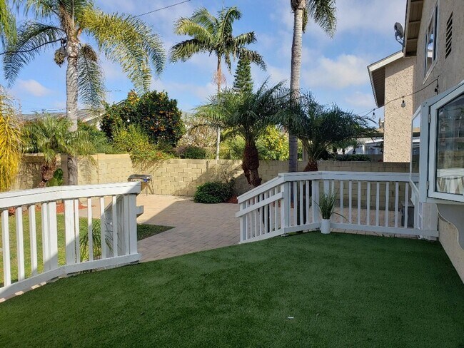 Building Photo - Westminster - Lovely 4 Bedroom 2.5 Bath House for Lease