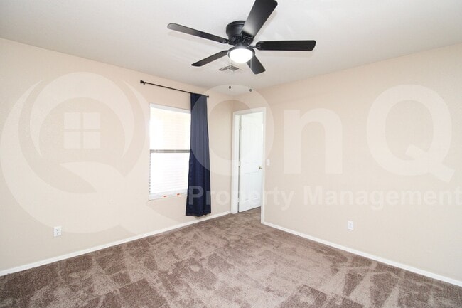 Building Photo - 6333 W Valencia Dr