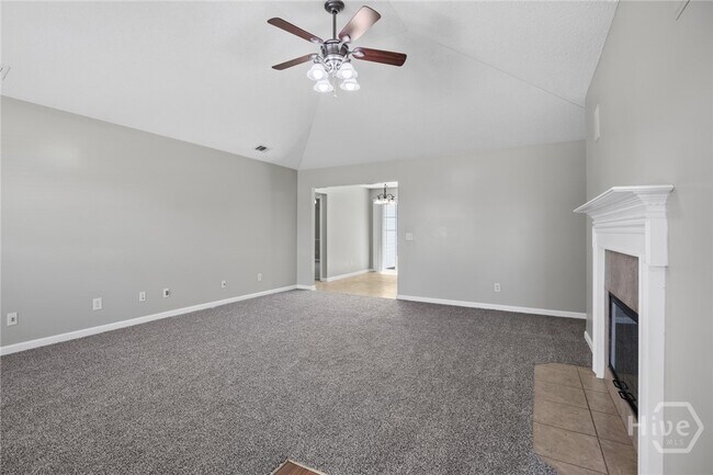 Building Photo - 115 Nandina Wy