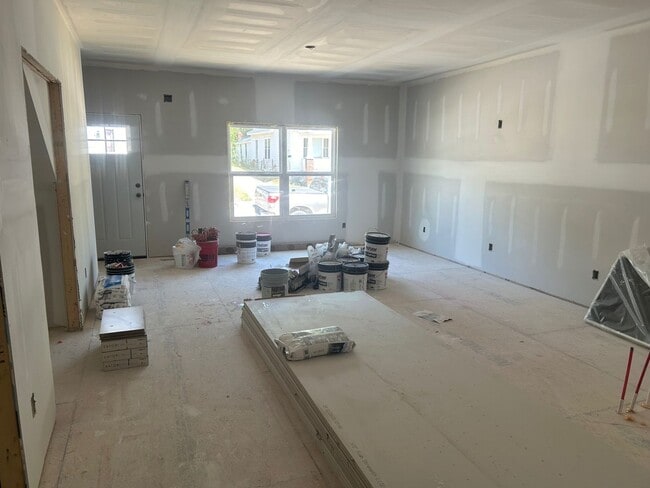 Building Photo - 1311 McDuffie Ave