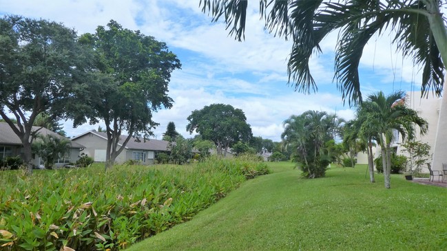 Building Photo - 2500 Fiore Way