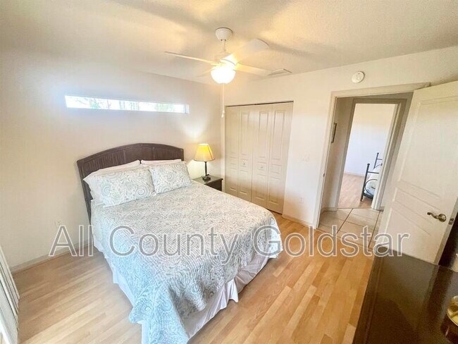 Building Photo - 9 Medalist Way