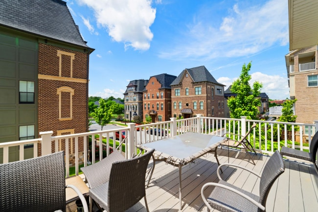 Building Photo - 503 Crown Park Ave