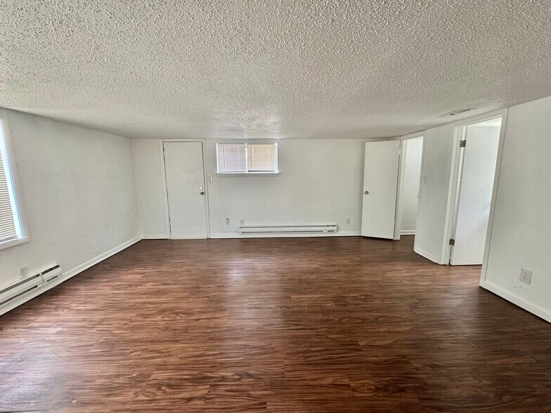 Building Photo - 442 Babb Dr