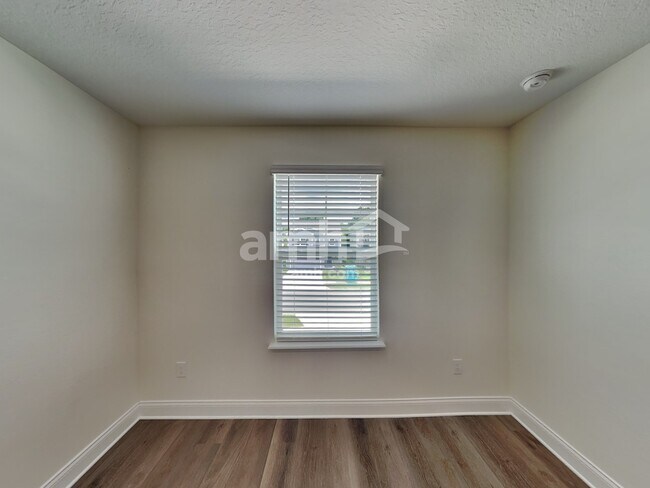 Building Photo - 1084 Grafton Ridge Dr