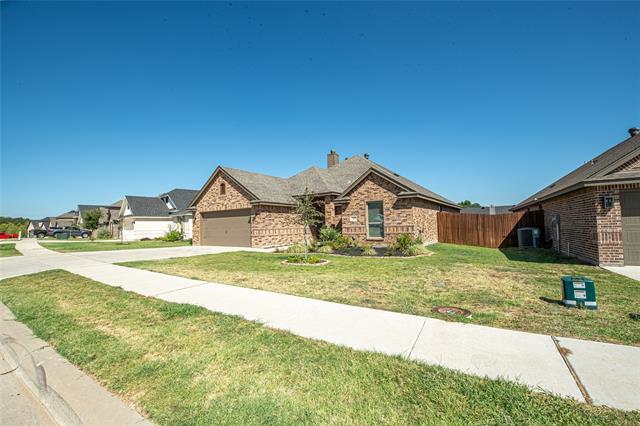 Building Photo - 325 Paloma St