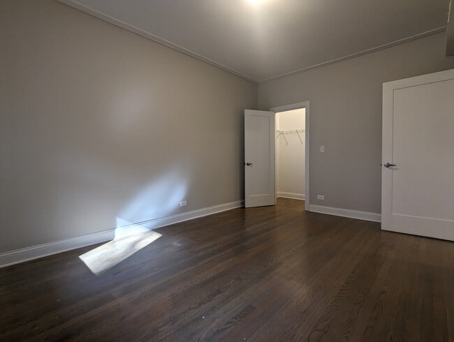 Building Photo - 2524 N Kedzie Blvd