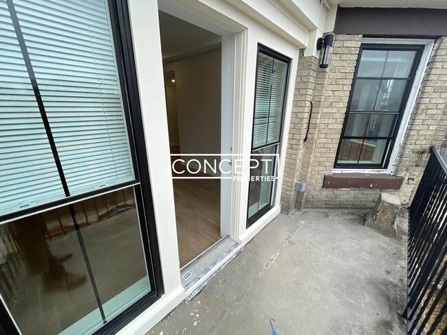 Building Photo - 47 Englewood Ave