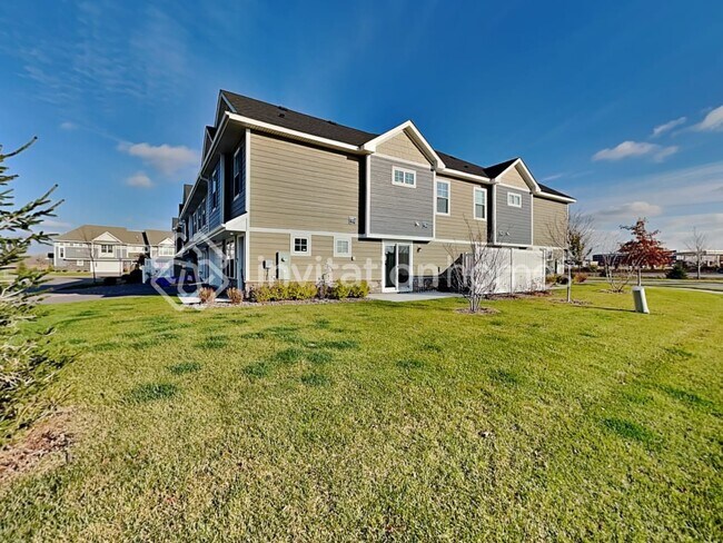 Building Photo - 10916 Zest St NE