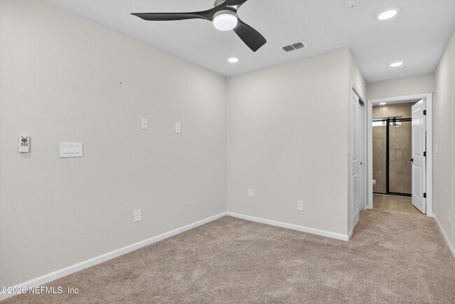 Building Photo - 1093 Farwell St