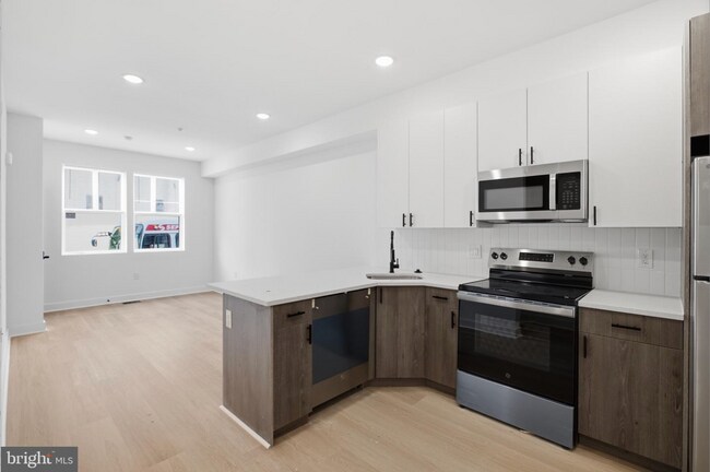 Building Photo - 2251 N 12th St