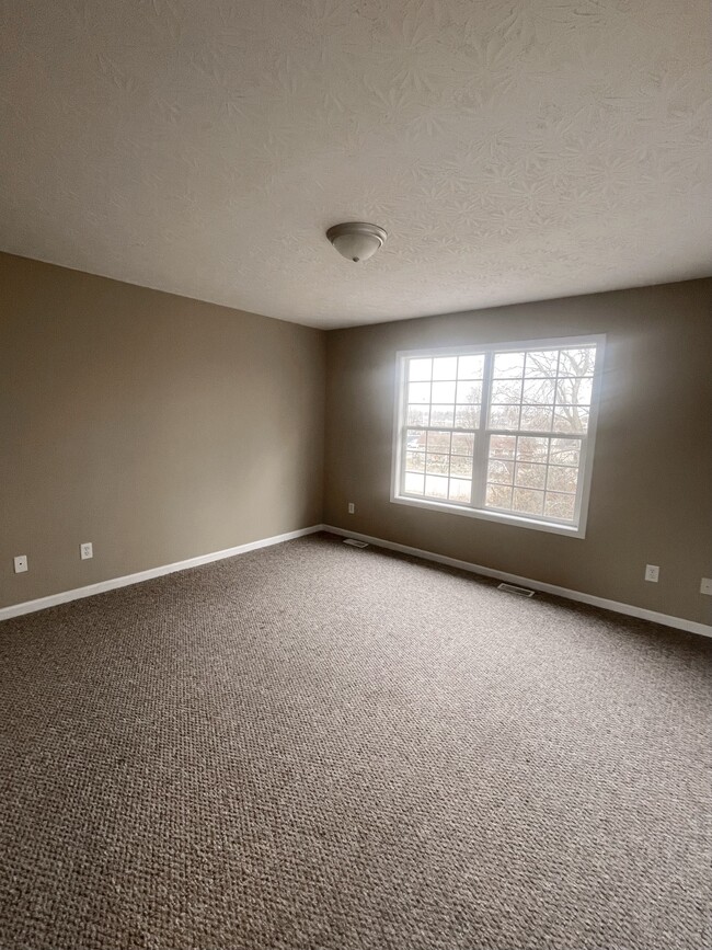 Building Photo - 109 Hillridge Ct