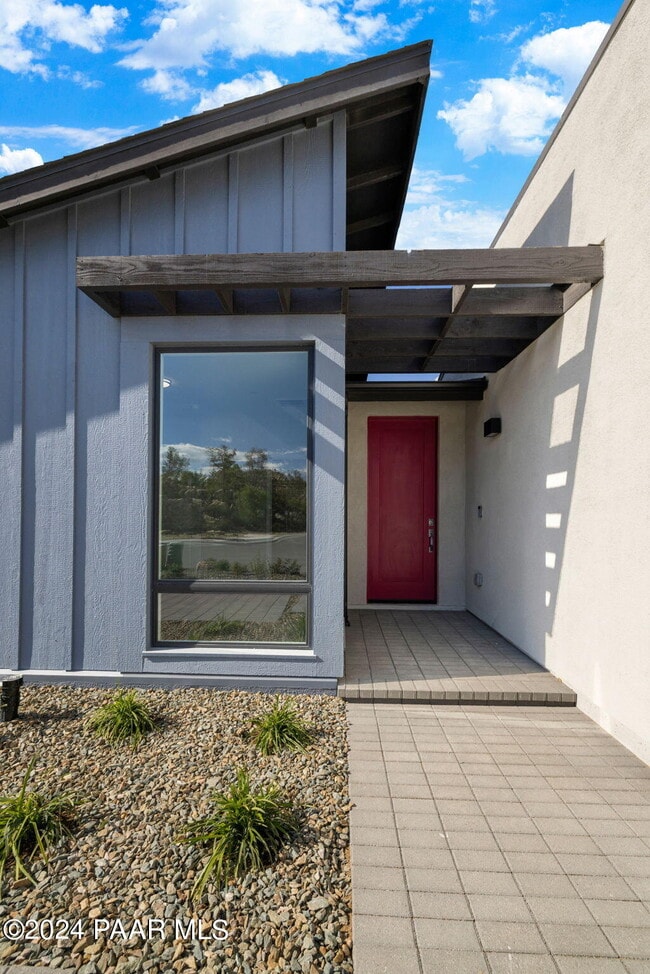 Building Photo - 1328 Rockwood Dr