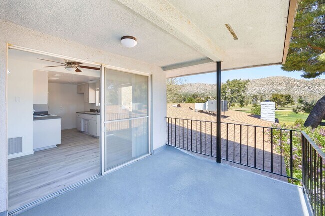 Building Photo - Move in Special $500 Deposit and Two Month...