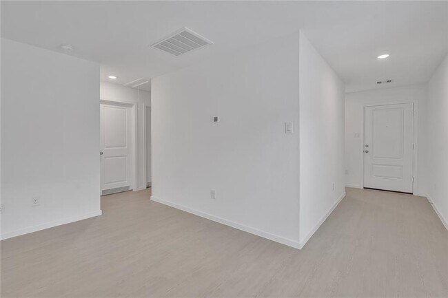 Building Photo - 18229 Pontecorvo Ln