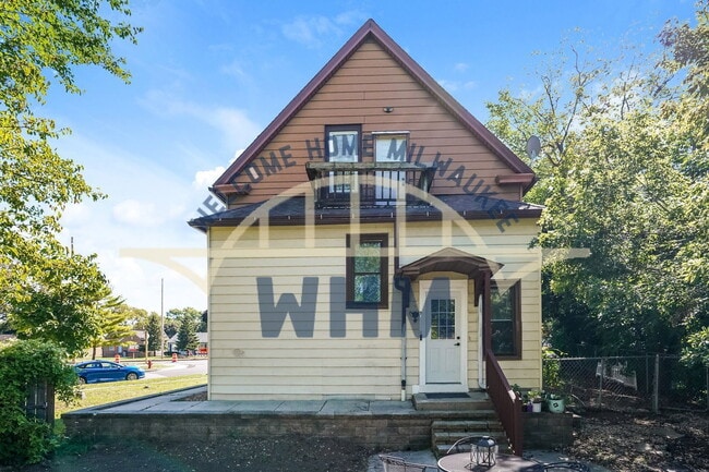Building Photo - 4804 W Forest Home Ave