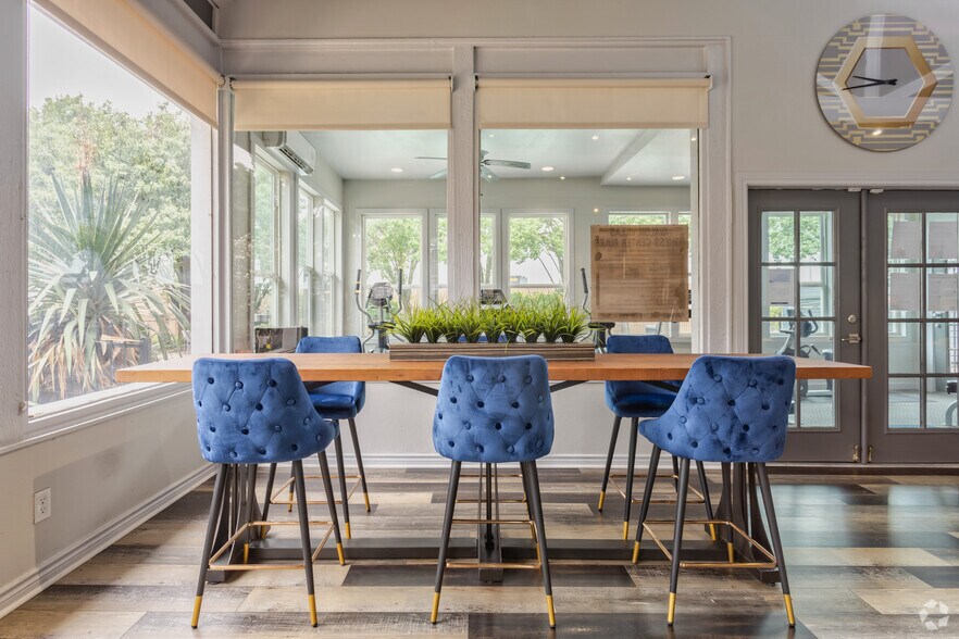 Clubhouse - Avalon Villas (LeaseCo)