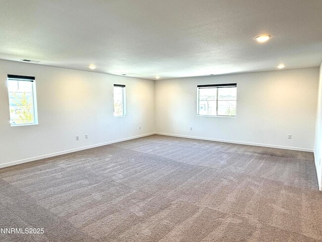 Building Photo - 556 Vaquero Ct