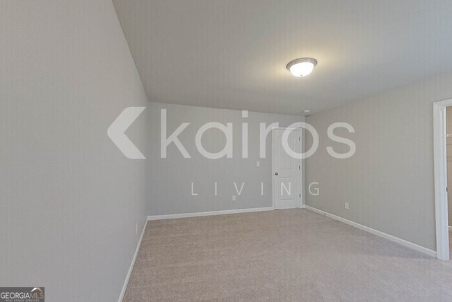 Building Photo - 633 Canal St