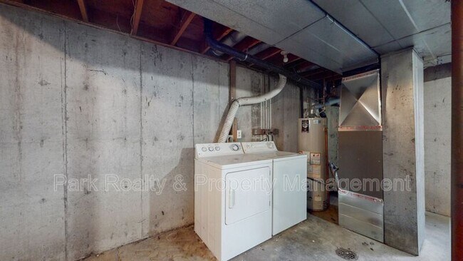 Building Photo - 5735 W 2nd Ave