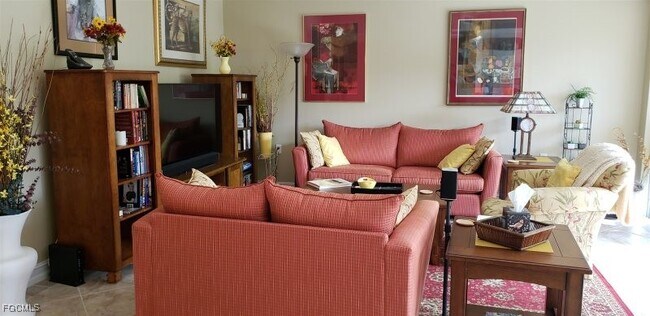 Building Photo - 10520 Amiata Way