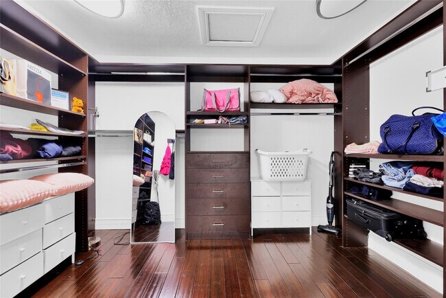 Building Photo - 14701 SW 63rd St