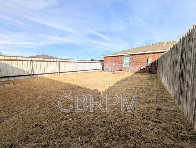 Building Photo - 2417 87th St