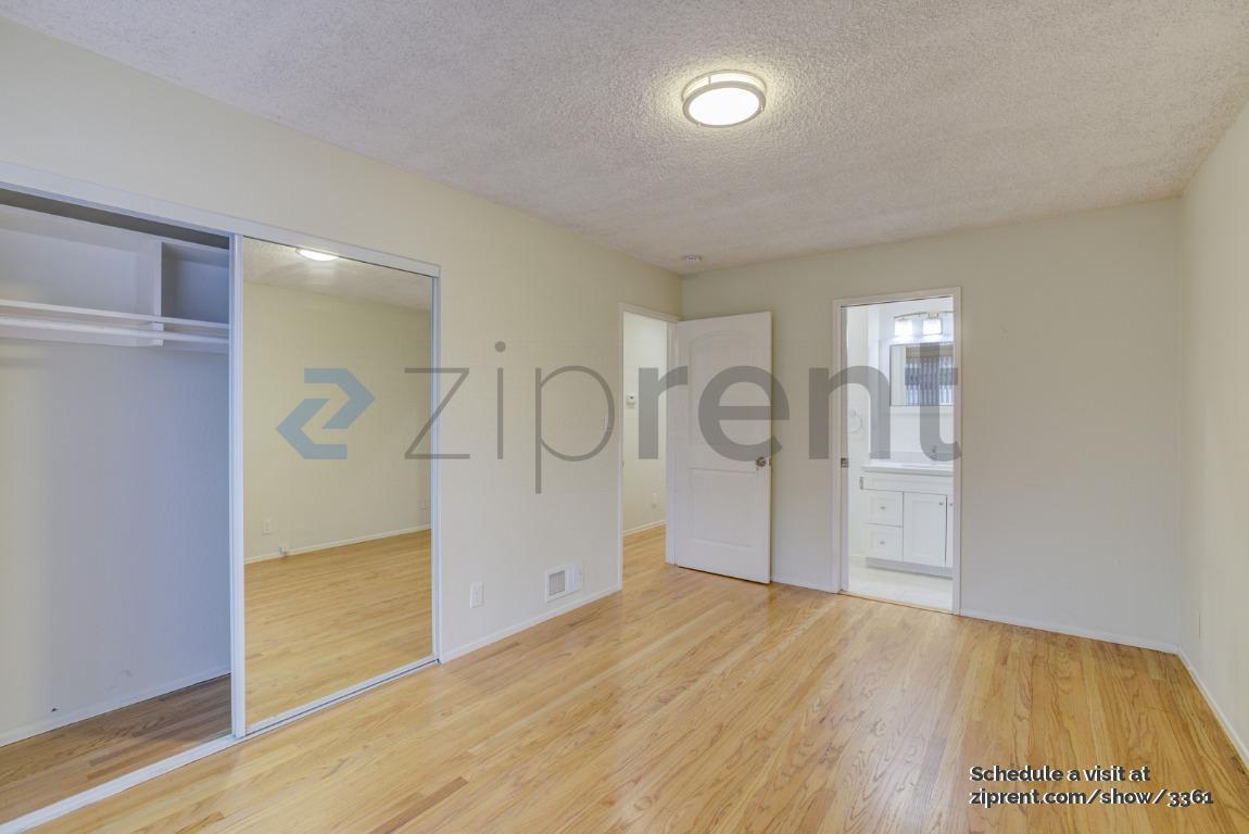Building Photo - Unit