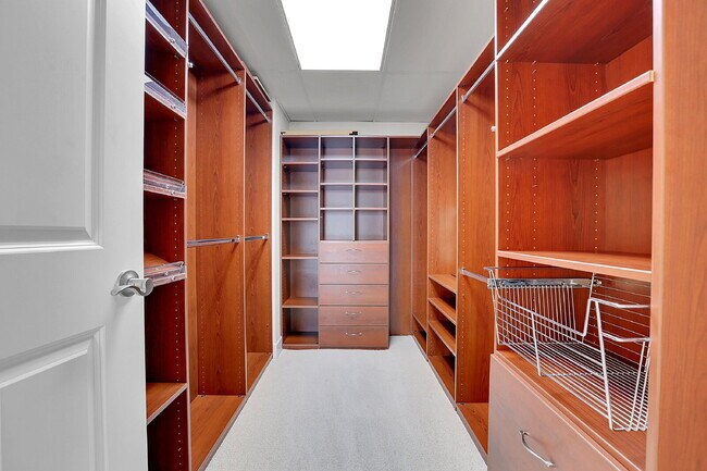 Building Photo - $3,095.00, stunning 2-bedroom, 2-bathroom ...