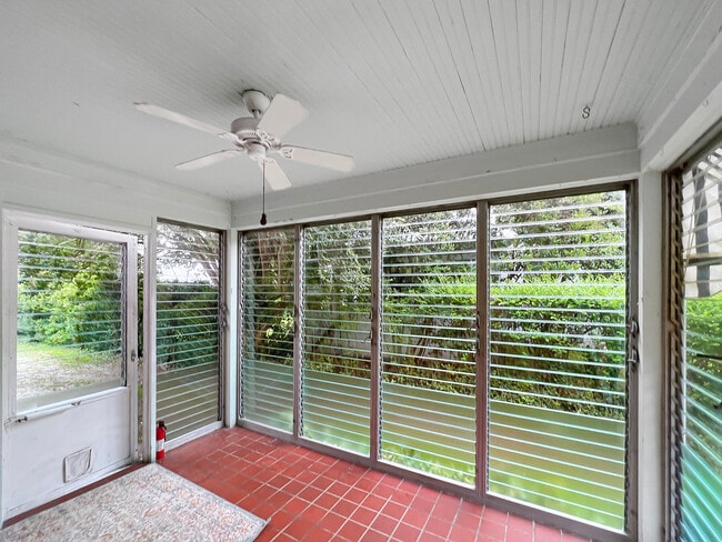 Porch - 307 Indian Springs Rd