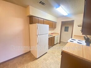 Building Photo - 5137 Weston