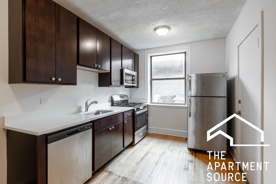 Building Photo - 2333 N Spaulding Ave