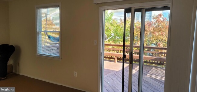 Building Photo - 4328 Dunwood Terrace