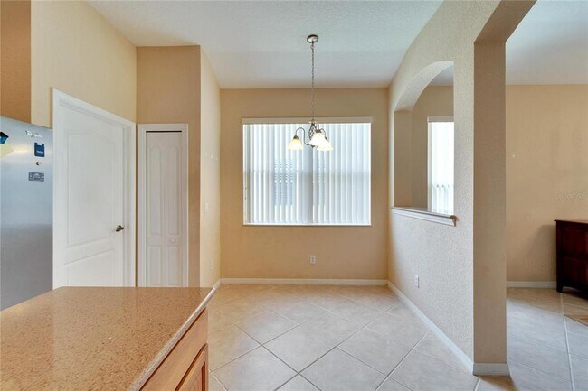 Building Photo - 1013 Emerald Dunes Dr