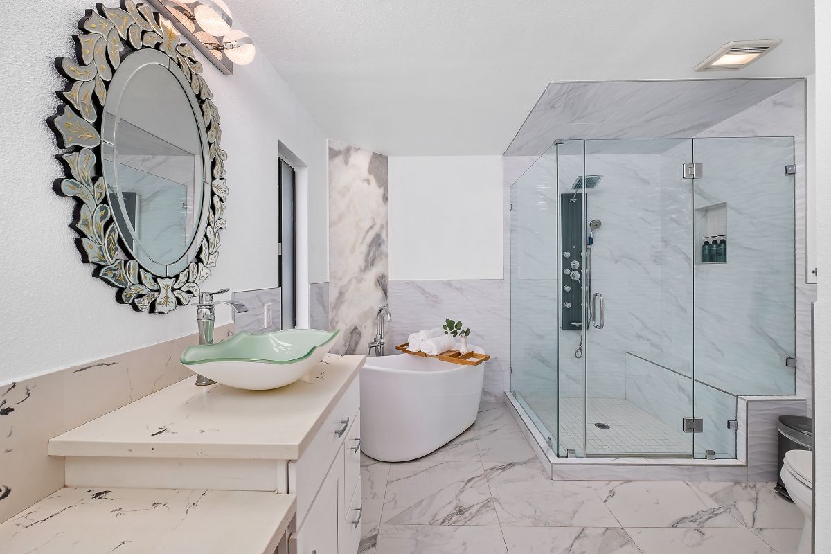 Building Photo - 3426 Lomas Serenas Dr