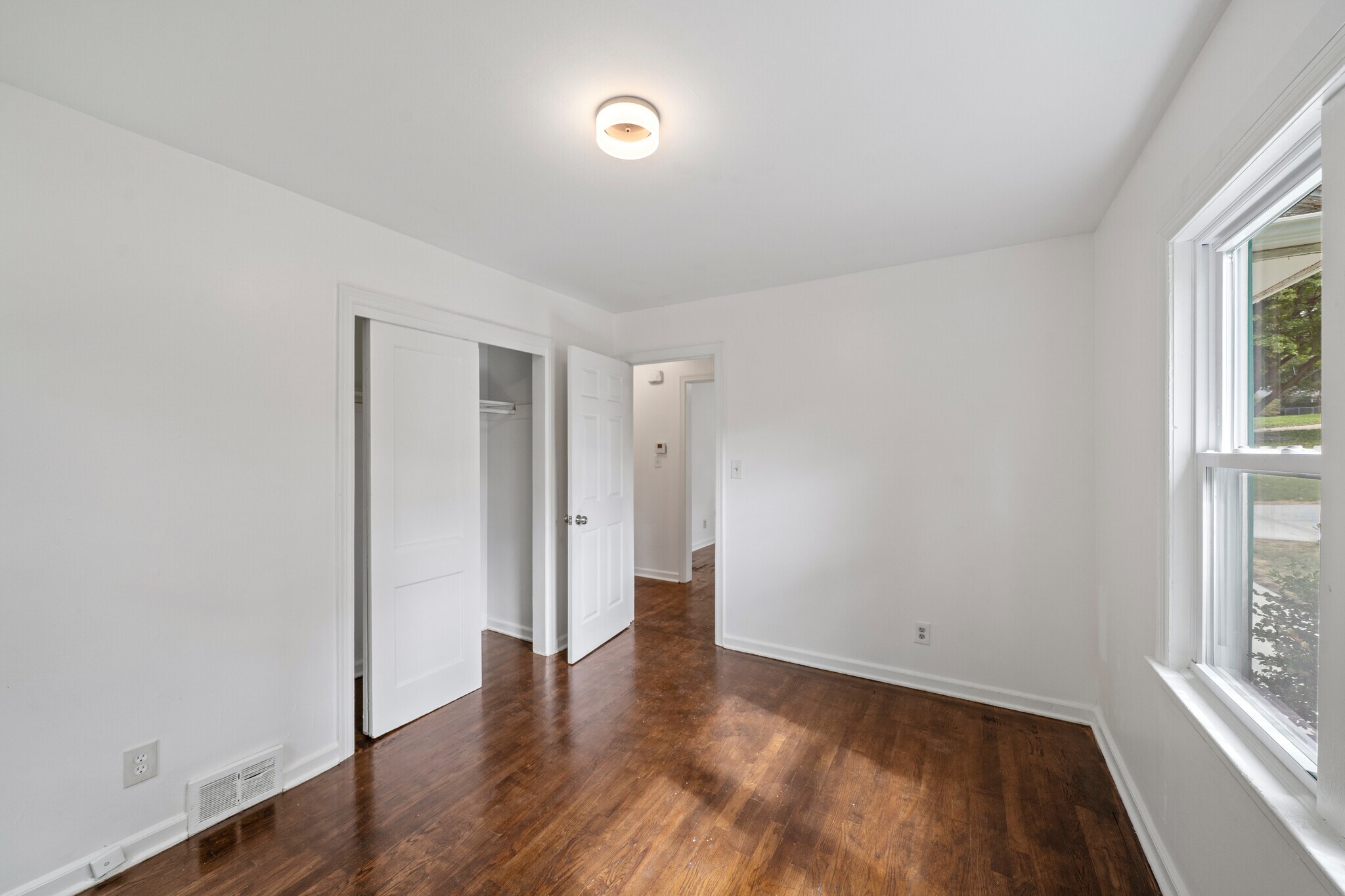 Building Photo - 6308 W 81st St