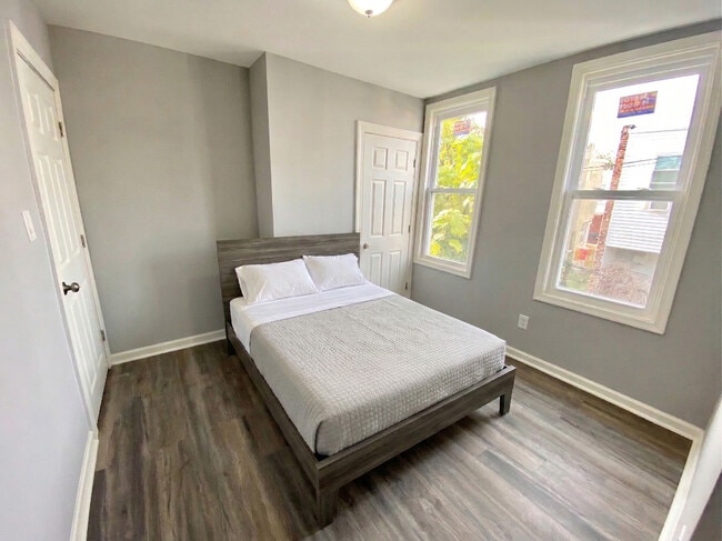 Building Photo - 2544 N Natrona St