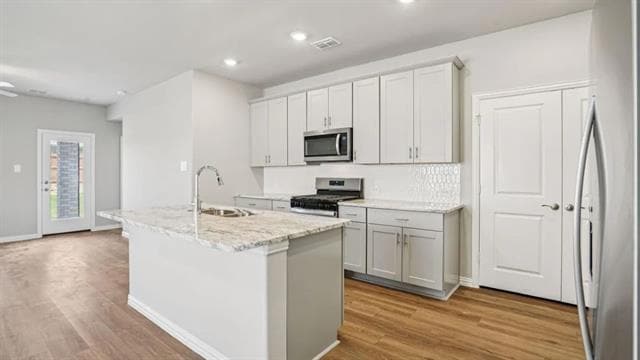 Building Photo - 408 Blanton St