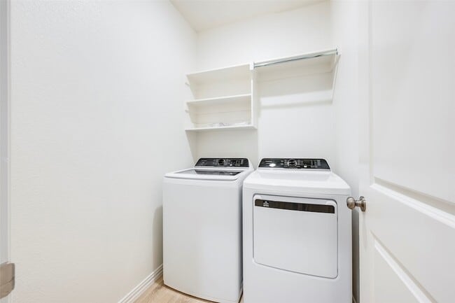 Building Photo - 5316 Cornerstone St