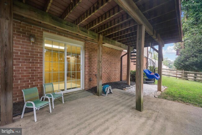 Building Photo - 11828 Dinwiddie Dr